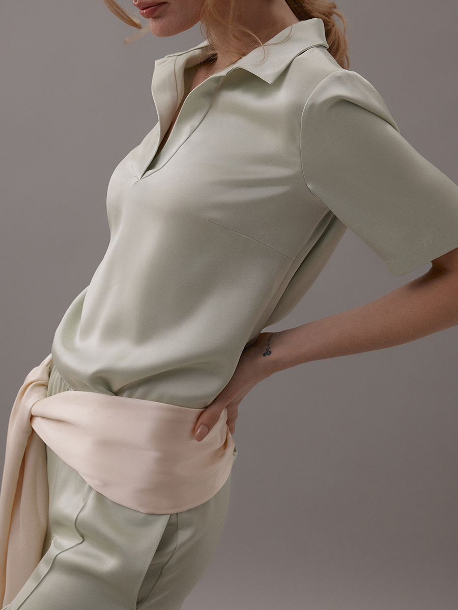 Pistachio satin polo shirt